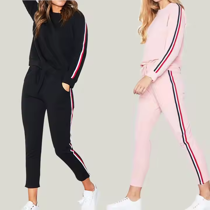 Customized logo women's plain 2pcs sportswear set women's sportswear striped activity lounge chair sportswear